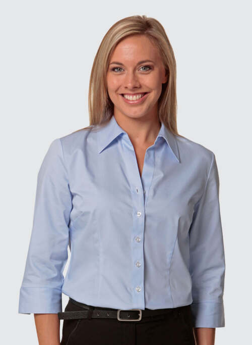 M8030Q Women's Fine Twill 3/4 Sleeve Shirt
